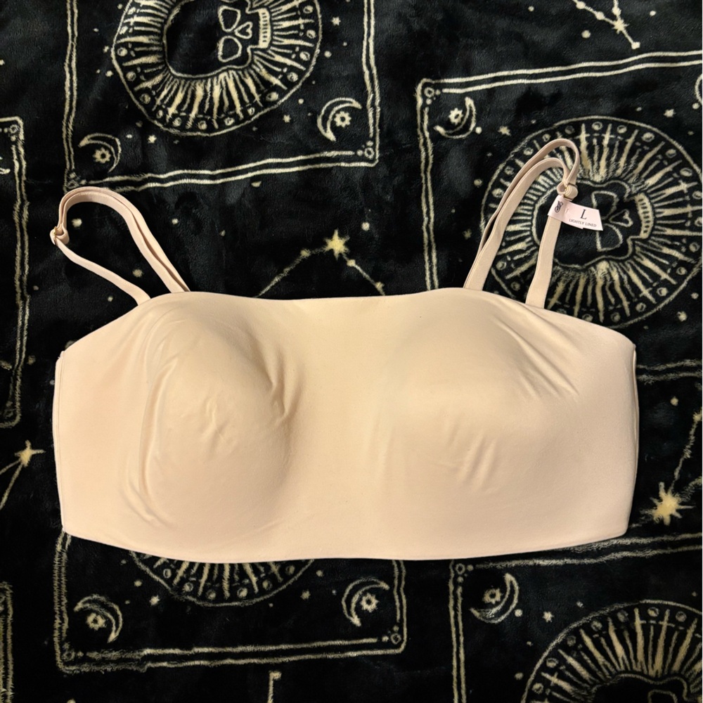NWT Victoria's Secret No-Wire/Multi-Way Bra